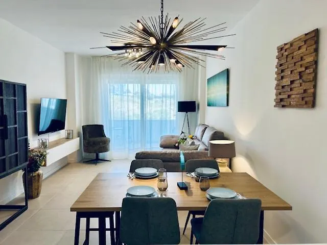 Beautiful Brand New - Estepona Beach Side Apartment Spanien
